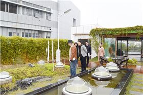 双模式无电照明系统